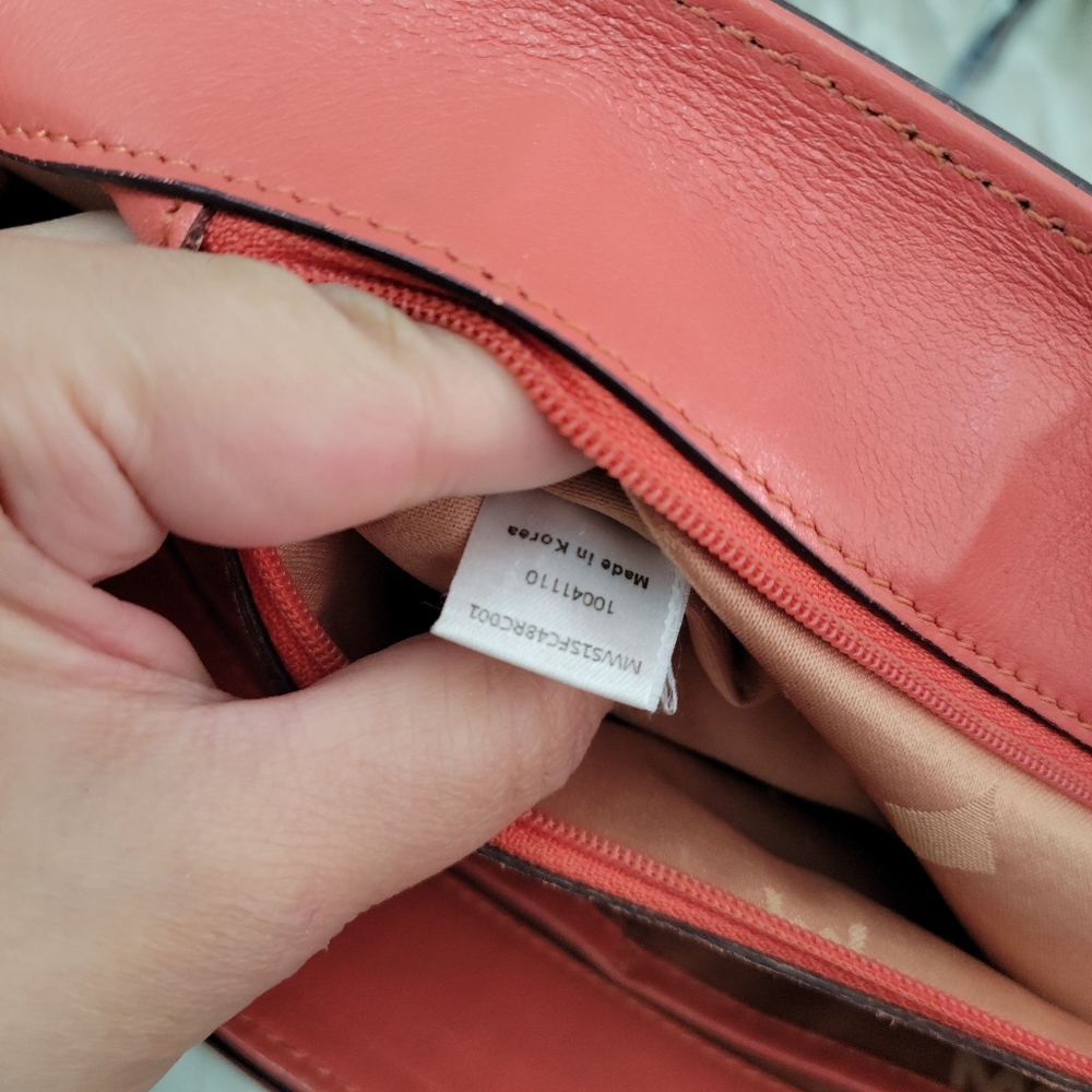 MCM Coral Leather Handbag - Picture 12 of 16